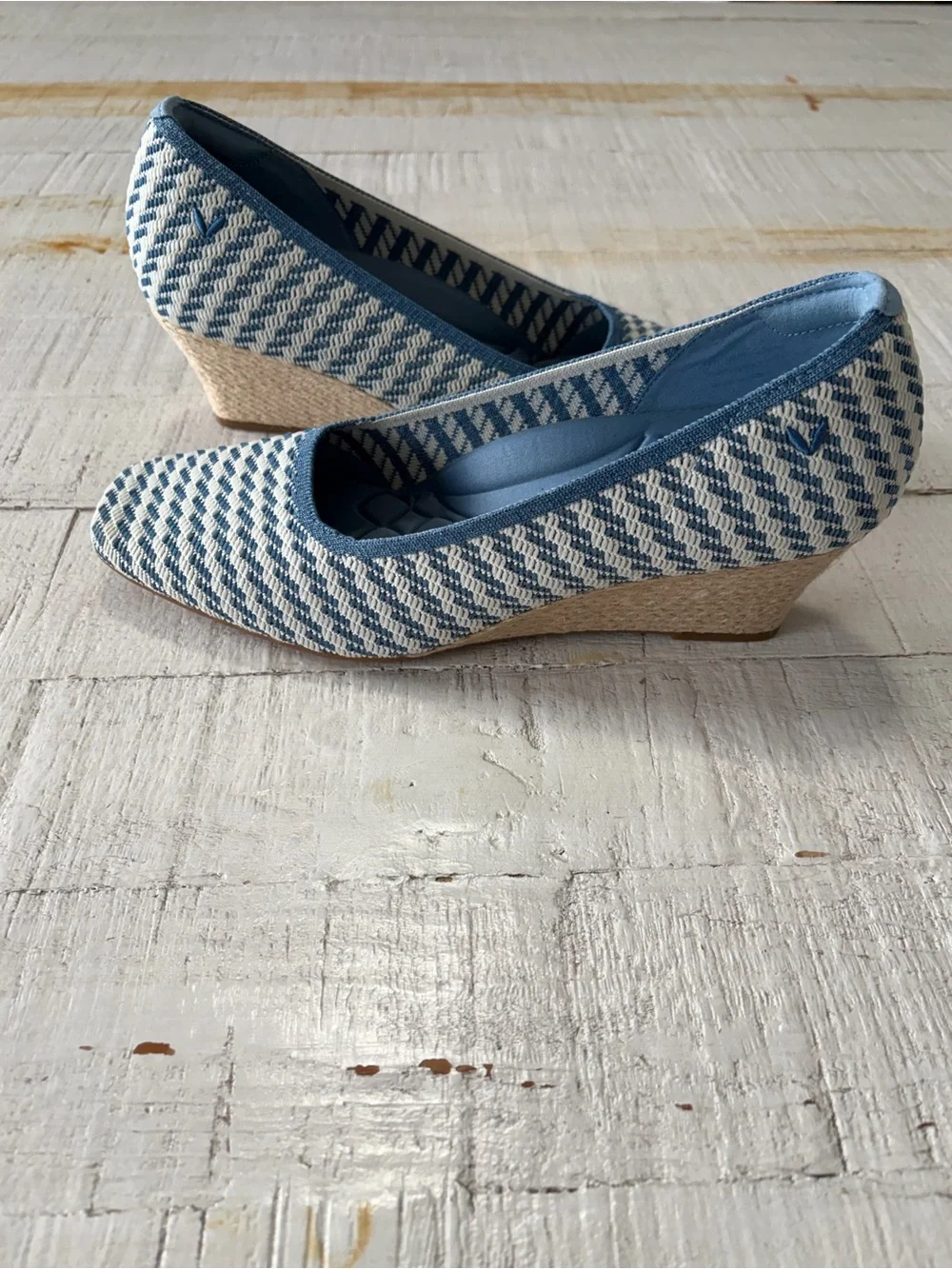Vivaia Margot Wedge Pro EU size 39.5 US 8.5 Blue Stripe Square Toe Espadrilles